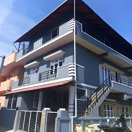 Villa Cloudy Adobe Madikeri Exterior foto