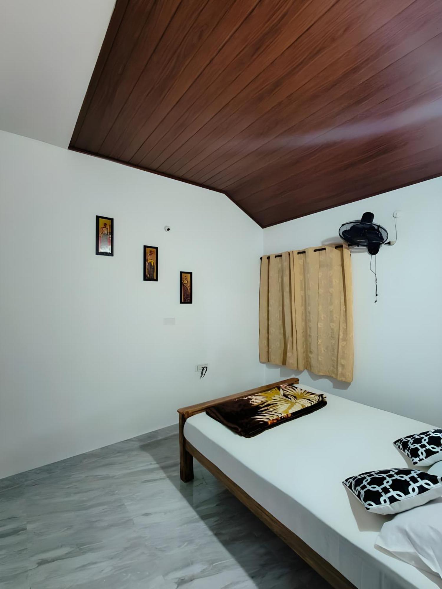 Villa Cloudy Adobe Madikeri Exterior foto