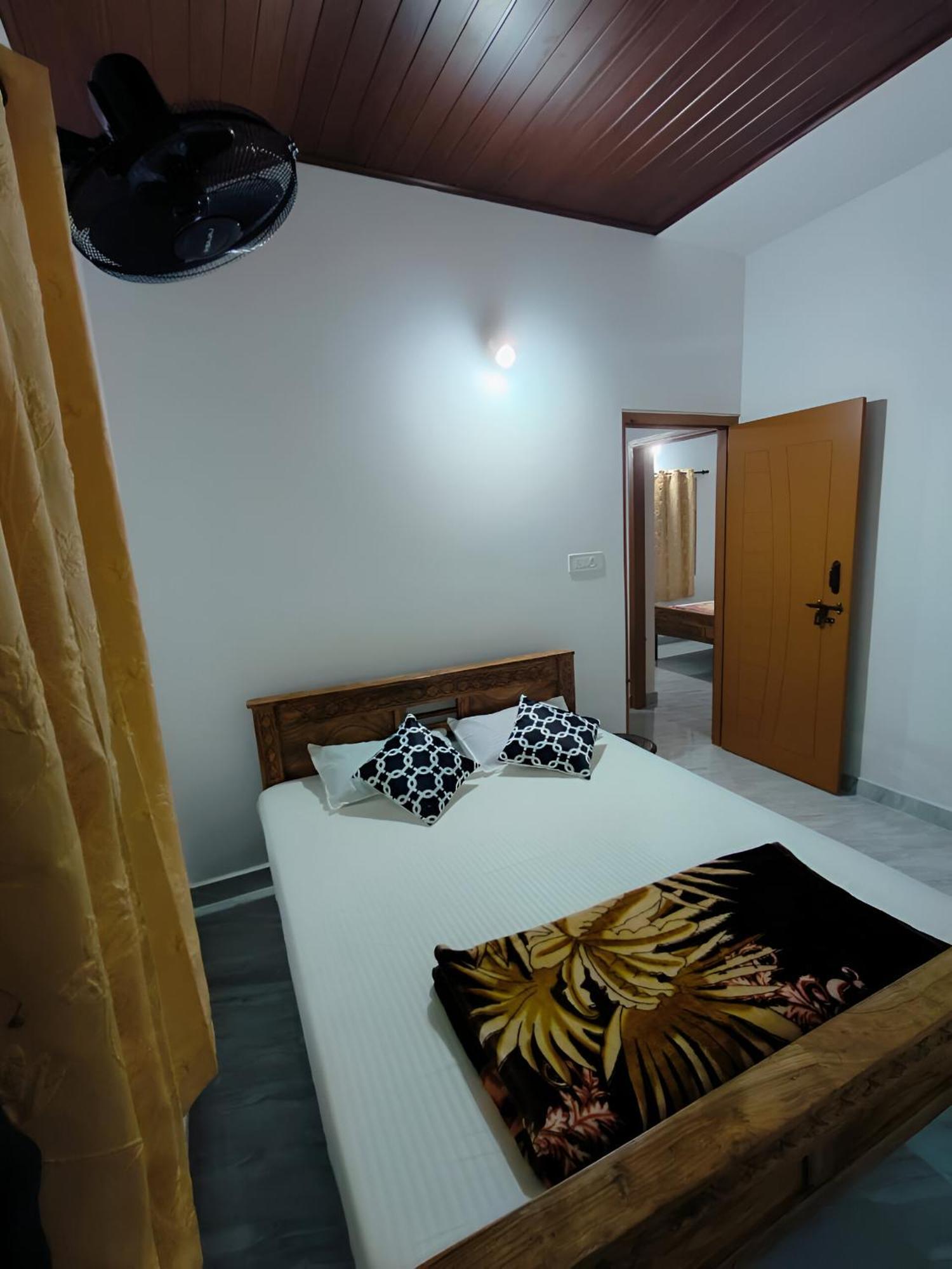 Villa Cloudy Adobe Madikeri Exterior foto